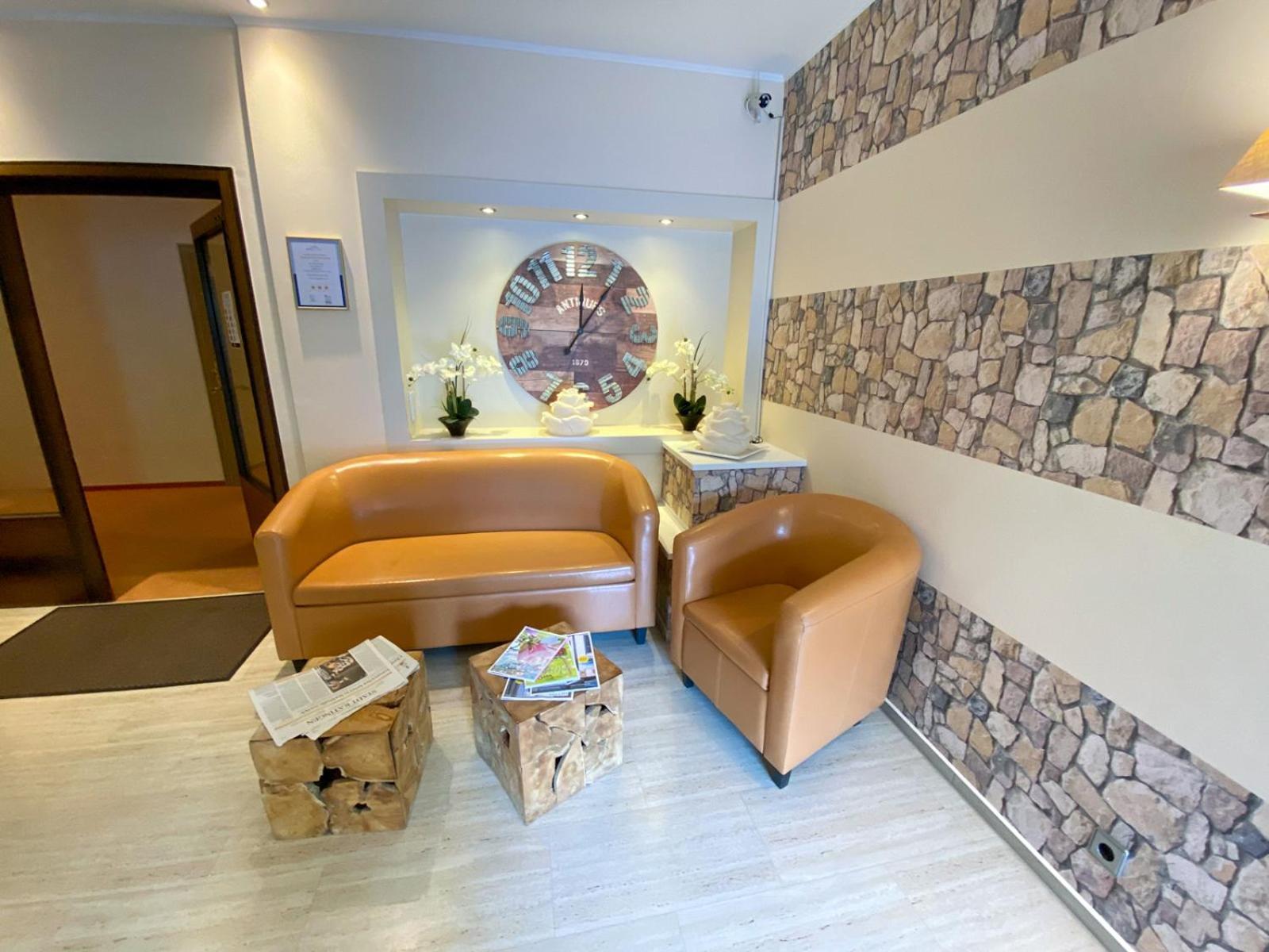 Hotel Angerland Garni Ratingen Exterior foto